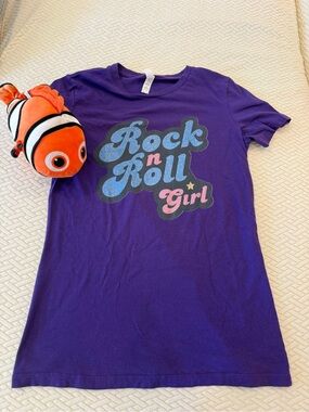 Darla Finding Nemo shirt and fish